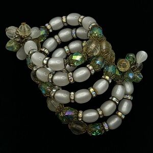 HOBÉ Vintage Moonstone & Crystal Beaded Slinky Bracelet